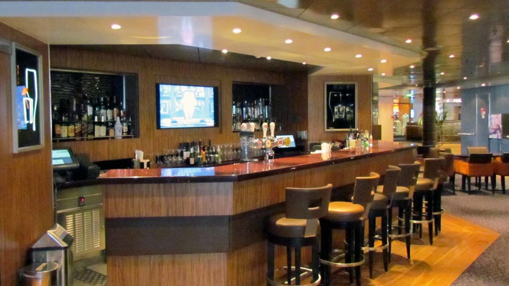 Get in the Game at Legends Bistro, Bali’s Best Sports Bar